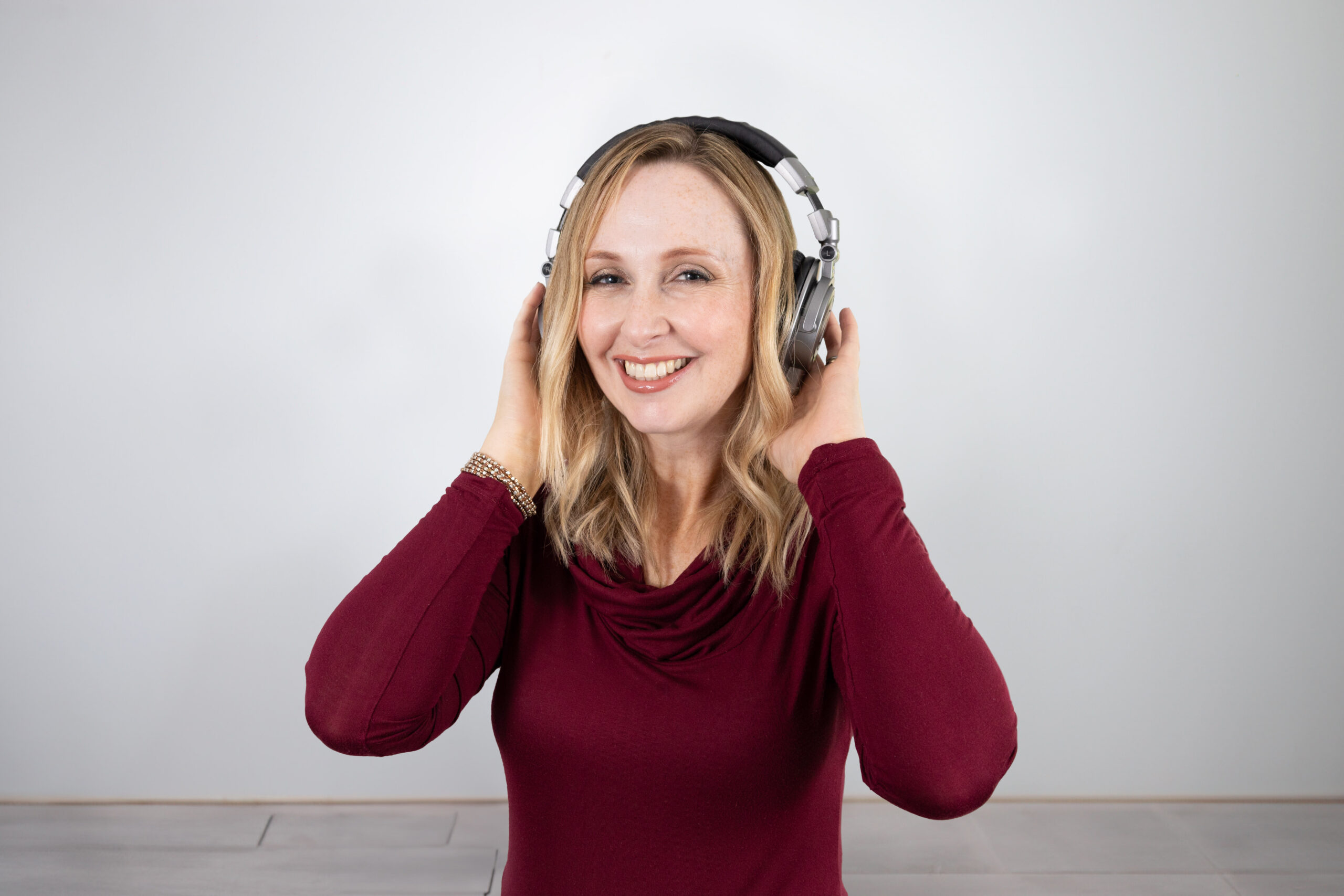 Victoria Bennion - Podcast Booking Service